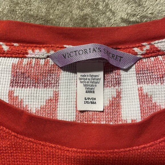 Victoria’s Secret Pajamas Women's Sz S Set Red  Fair Isle Holiday Thermal Pjs - Picture 2 of 6